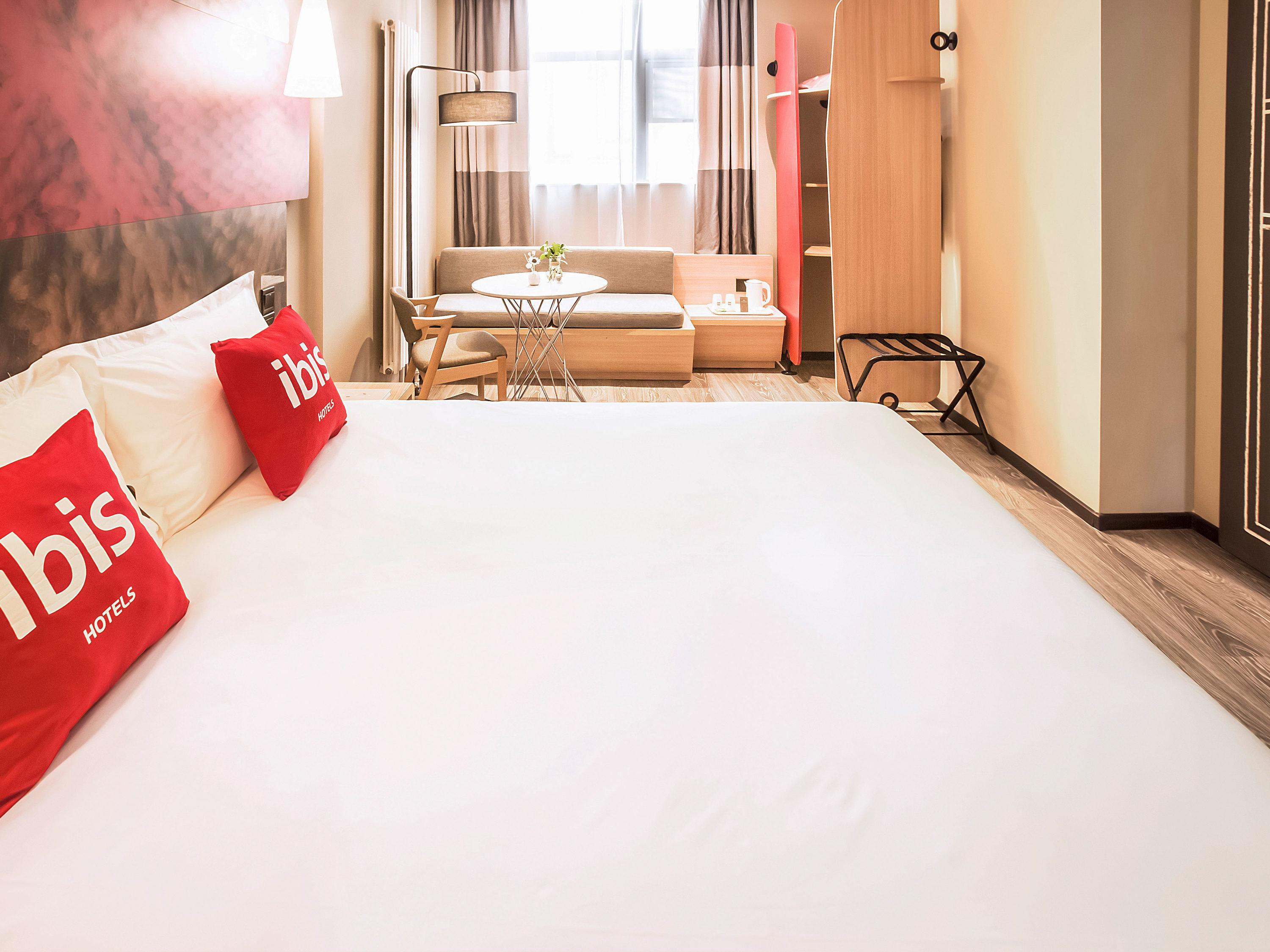 Ibis Zhengzhou Longhai Road Εξωτερικό φωτογραφία