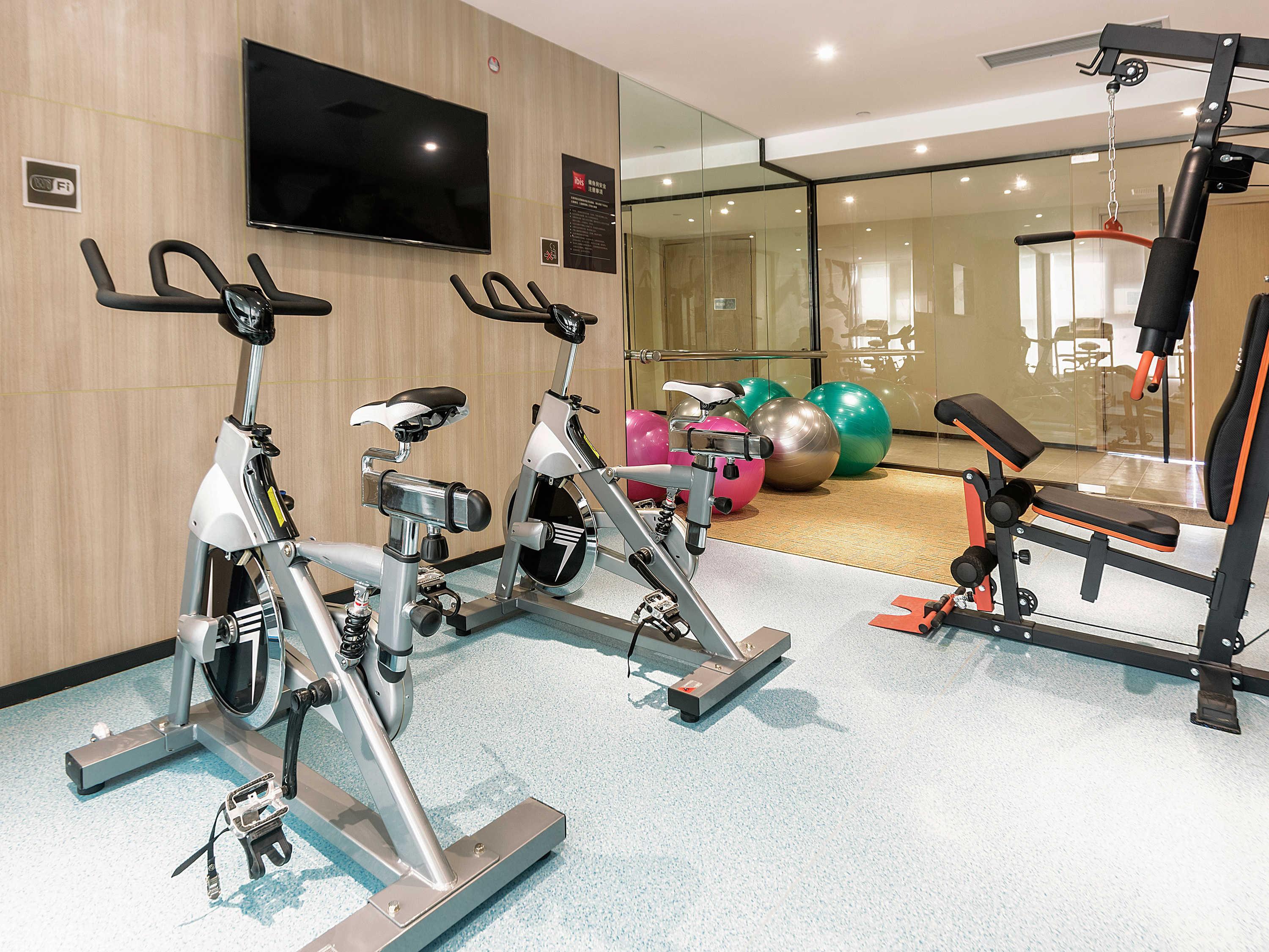 Ibis Zhengzhou Longhai Road Εξωτερικό φωτογραφία
