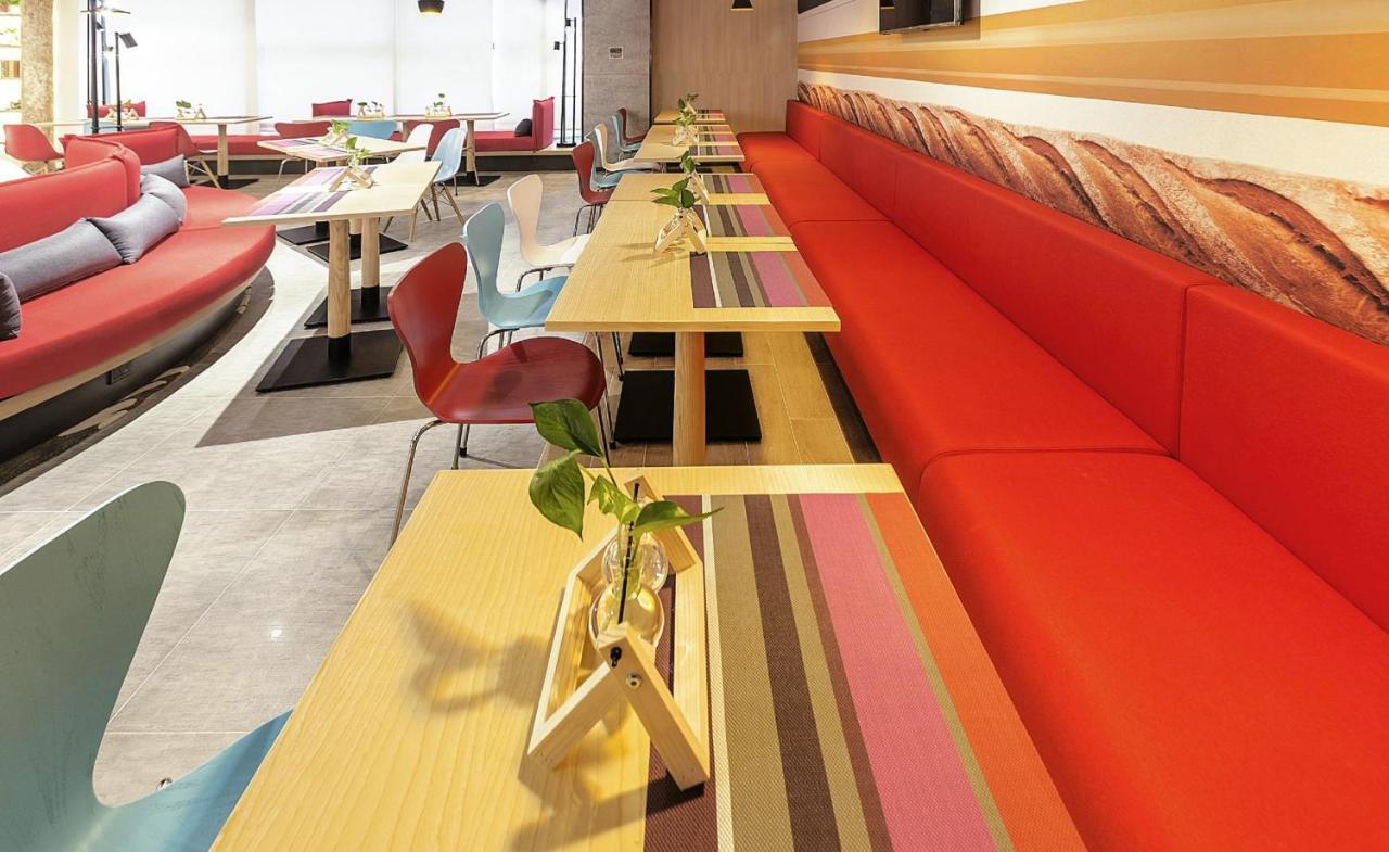 Ibis Zhengzhou Longhai Road Εξωτερικό φωτογραφία
