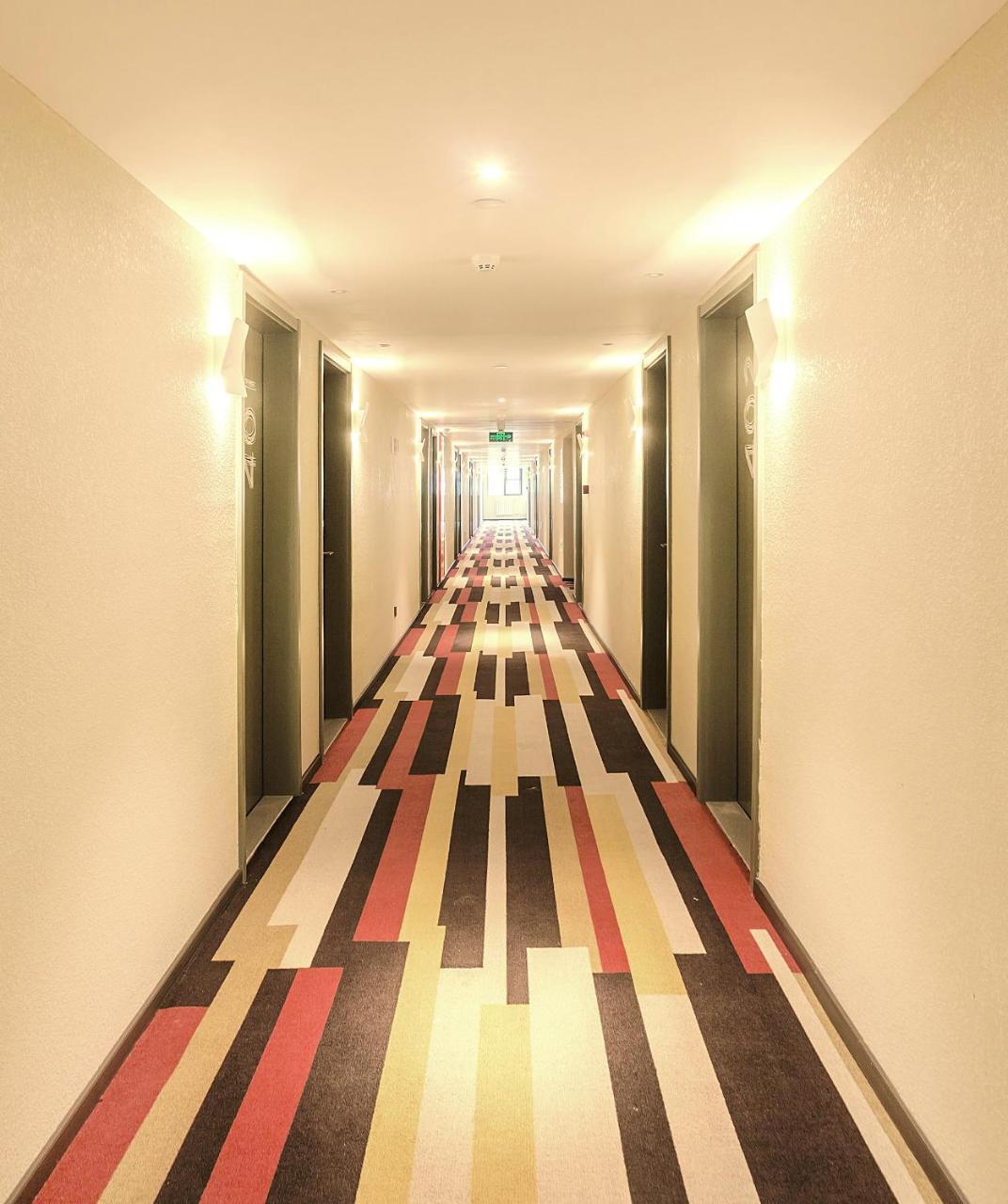 Ibis Zhengzhou Longhai Road Εξωτερικό φωτογραφία