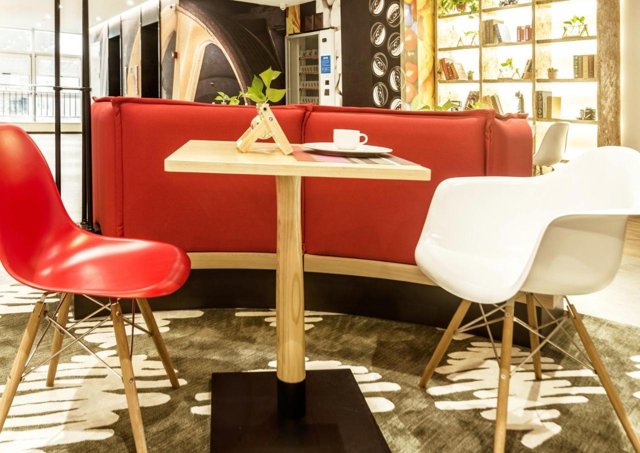 Ibis Zhengzhou Longhai Road Εξωτερικό φωτογραφία