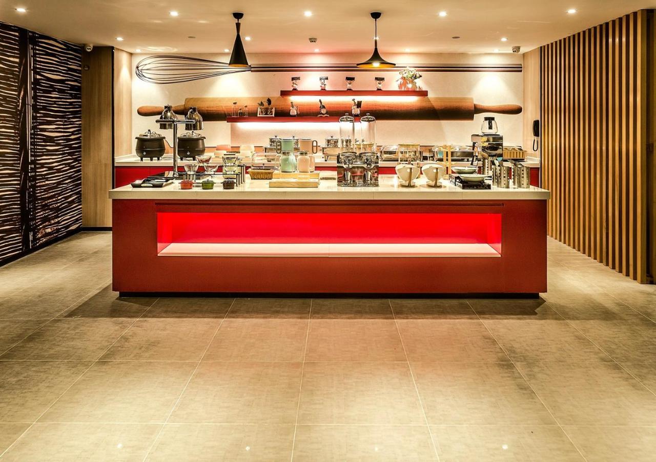 Ibis Zhengzhou Longhai Road Εξωτερικό φωτογραφία