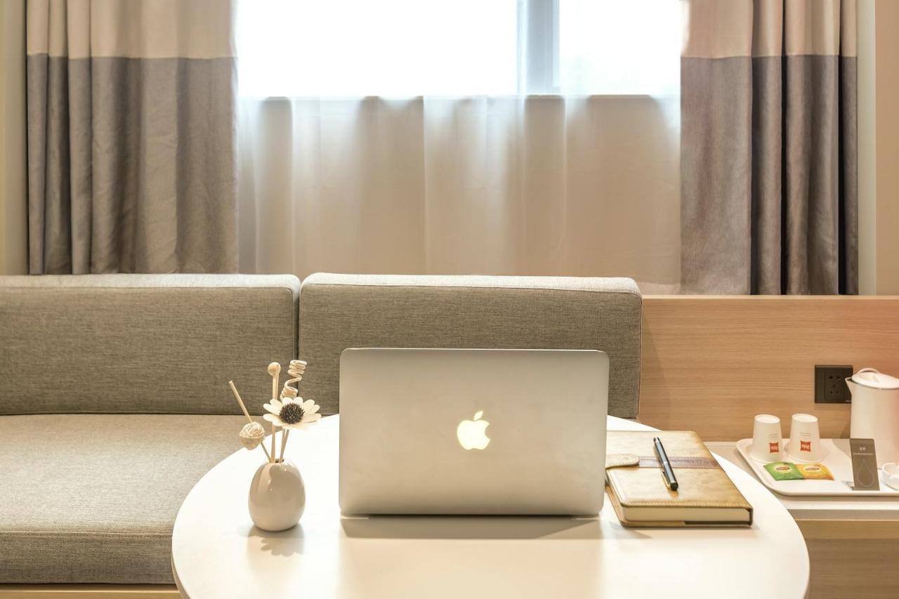 Ibis Zhengzhou Longhai Road Εξωτερικό φωτογραφία